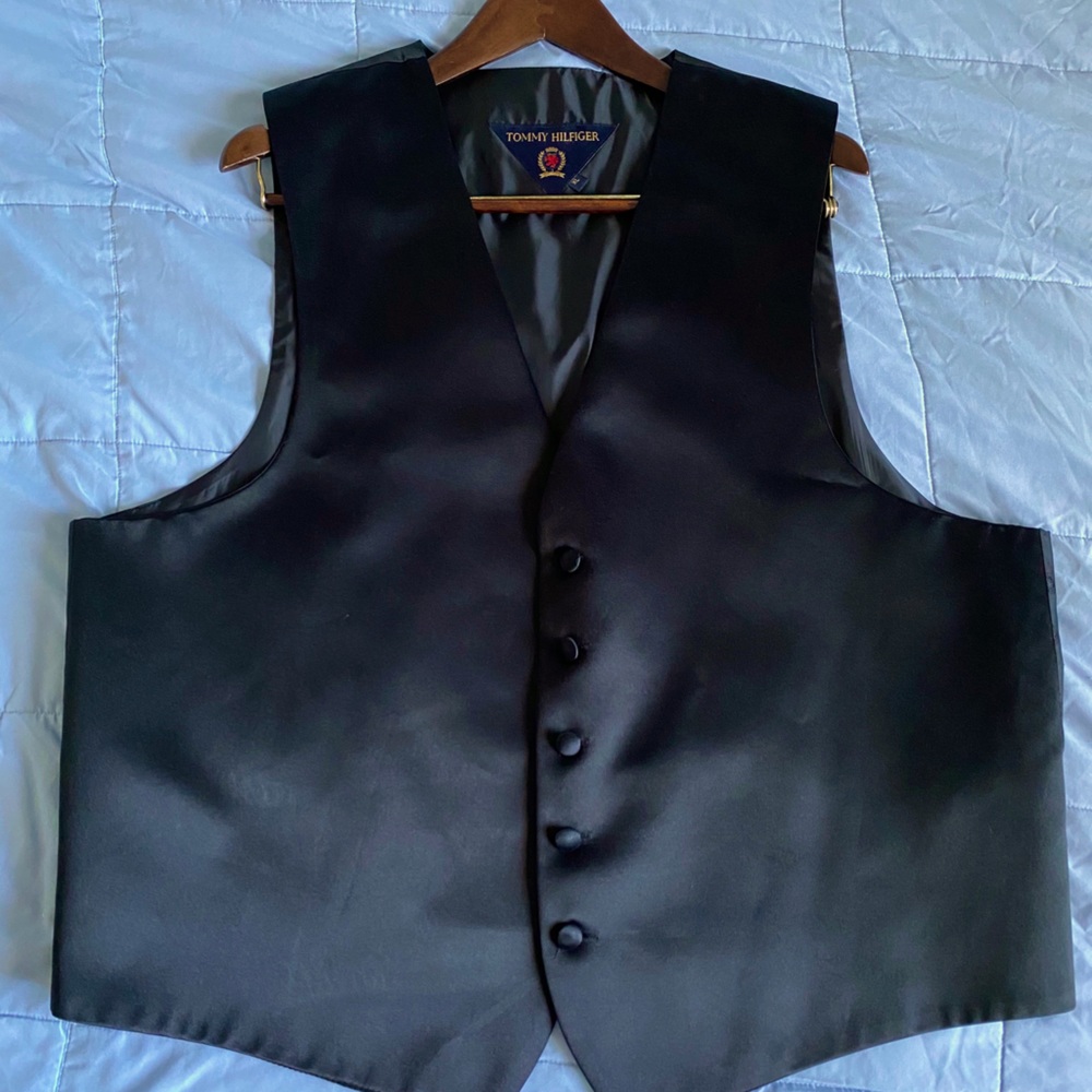 XL Tommy Hilfiger Black Suit Vest